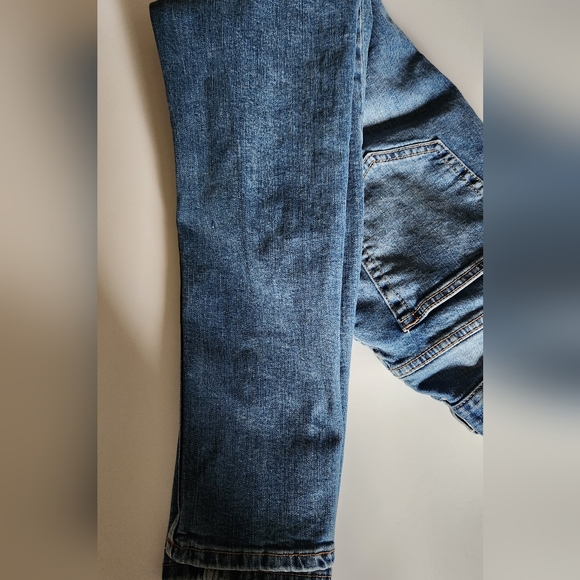 Forever 21 Men Skinny Fit Size 33 - Picture 6 of 11